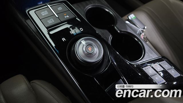 Kia K8 Hybrid Noblesse 2023 — фото 9