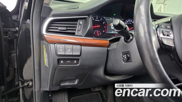 Kia K7 3.3 GDI Limited Plus 2017 — фото 16