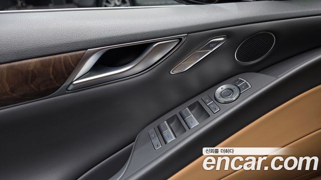 Genesis G80 (RG3) Gasoline 2.5 Turbo AWD 2024 — фото 29