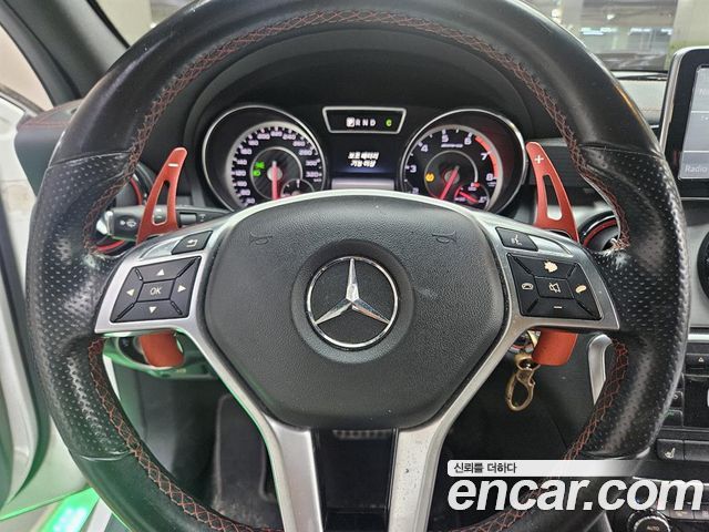 Mercedes-Benz GLA-Class (X156) GLA45 AMG 4MATIC 2015 — фото 18