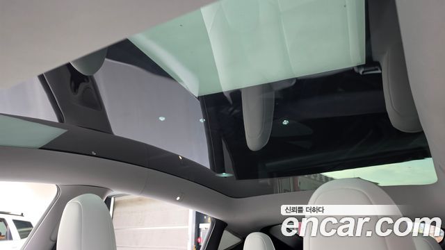 Tesla Model Y RWD 2024 — фото 19