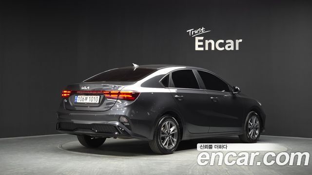 Kia K3 (II) 1.6 Prestige 2023 — фото 2