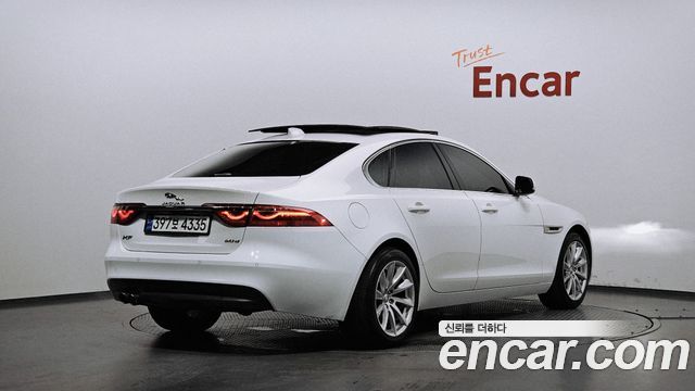 Jaguar XF (X260) 20d Portfolio 2017 — фото 2