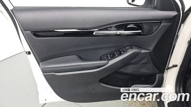 Kia Seltos Gasoline 1.6 Turbo 2WD Signature 2021 — фото 24
