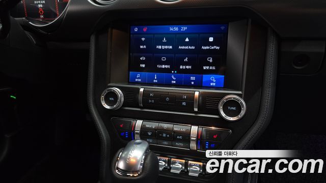 Ford Mustang Coupe 2021 — фото 14