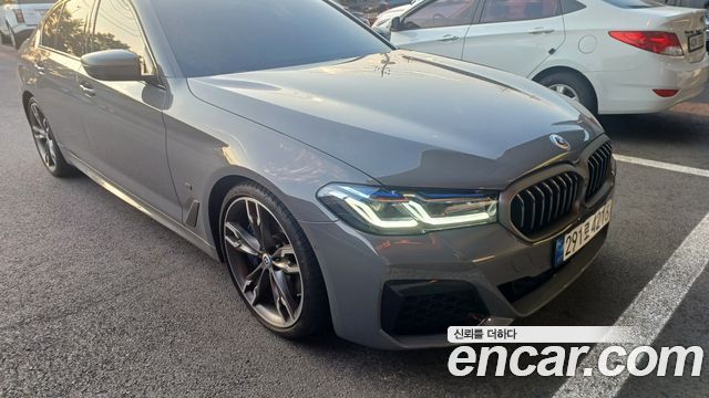BMW 5 Series (G30) M550i xDrive 2021 — фото 2