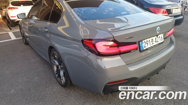 BMW 5 Series (G30) M550i xDrive 2021 — фото 5