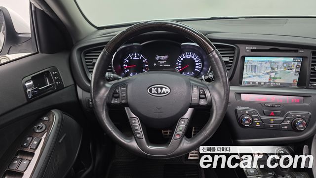 Kia K5 2.0 Turbo-GDI Noblesse 2013 — фото 13