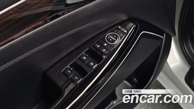 Kia K7 3.0 GDI Prestige 2018 — фото 17