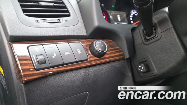 Kia Mohave Diesel 3.0 4WD President 2017 — фото 18