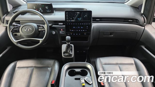 Hyundai Staria Cargo 5-Seater Modern 2023 — фото 7