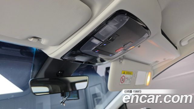 Hyundai Staria Cargo 5-Seater Modern 2023 — фото 19