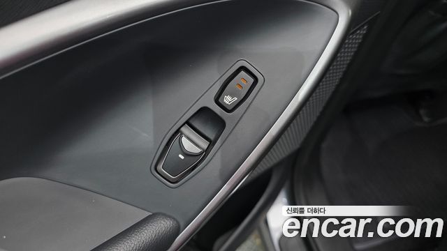 Hyundai Santa Fe The Prime Diesel 2.0 2WD Exclusive 2017 — фото 17