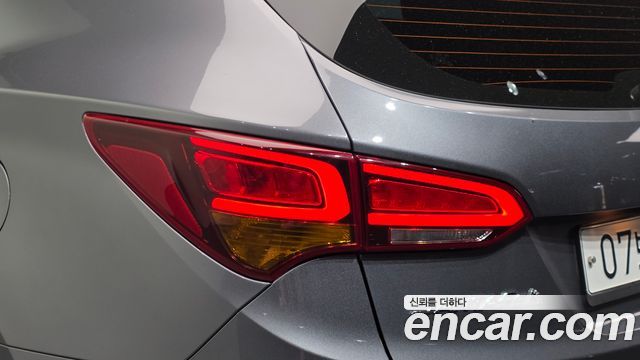 Hyundai Santa Fe The Prime Diesel 2.0 2WD Exclusive 2017 — фото 23