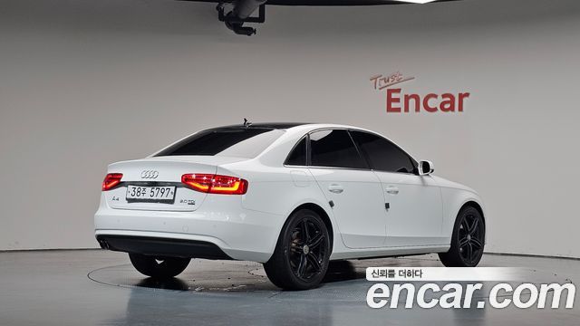 Audi A4 2.0 TDI dynamic B8 2014 — фото 2