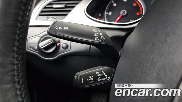 Audi A4 2.0 TDI dynamic B8 2014 — фото 15