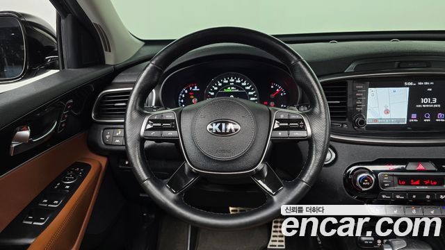 Kia Sorento Gasoline 2.0 Turbo 4WD Master Special 2020 — фото 16