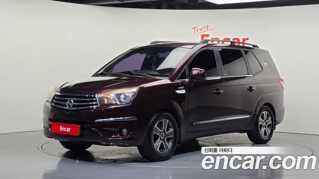 KG Mobility (SsangYong) Korando Turismo 4WD GT 9-seater