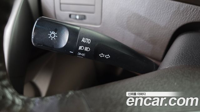 KG Mobility (SsangYong) Korando Turismo 4WD GT 9-seater 2015 — фото 11