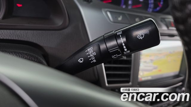 KG Mobility (SsangYong) Korando Turismo 4WD GT 9-seater 2015 — фото 20