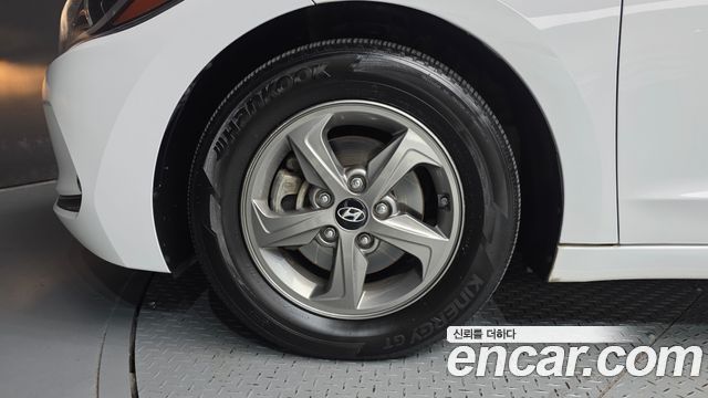 Hyundai Avante (AD) 1.6 GDI Smart 2017 — фото 5