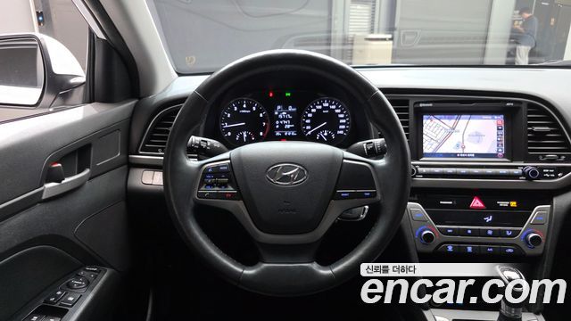 Hyundai Avante (AD) 1.6 GDI Smart 2017 — фото 12