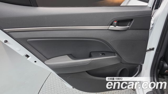 Hyundai Avante (AD) 1.6 GDI Smart 2017 — фото 25
