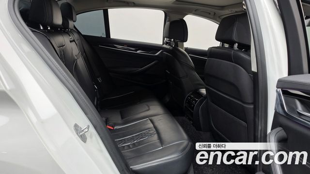 BMW 5 Series (G30) 520d Luxury Plus 2020 — фото 24