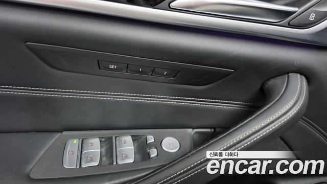 BMW 5 Series (G30) 520d Luxury Plus 2020 — фото 36