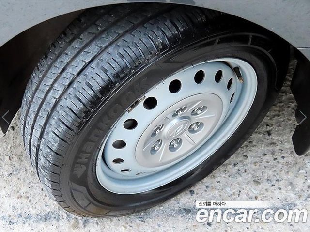 Hyundai Staria Tourer 11-Seater Smart 2023 — фото 23
