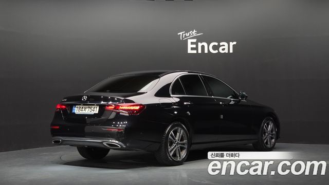 Mercedes-Benz E-Class (W213) E250 Avantgarde 2023 — фото 2