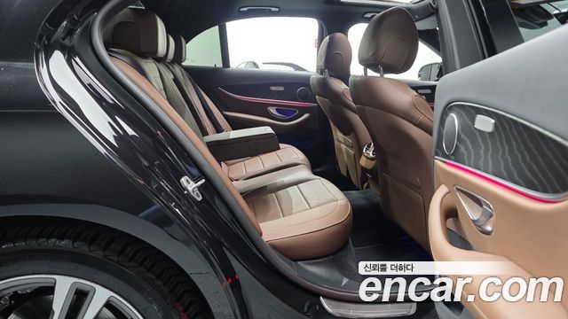 Mercedes-Benz E-Class (W213) E250 Avantgarde 2023 — фото 11