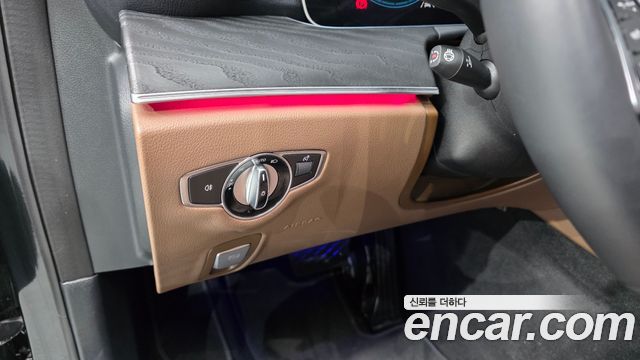 Mercedes-Benz E-Class (W213) E250 Avantgarde 2023 — фото 20