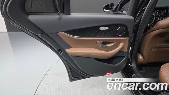 Mercedes-Benz E-Class (W213) E250 Avantgarde 2023 — фото 25