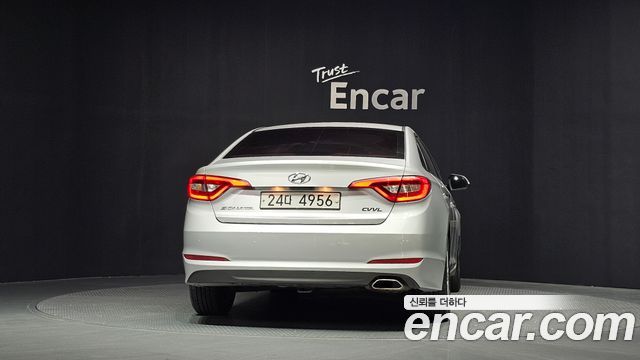Hyundai Sonata (LF) 2.0 Smart 2015 — фото 4