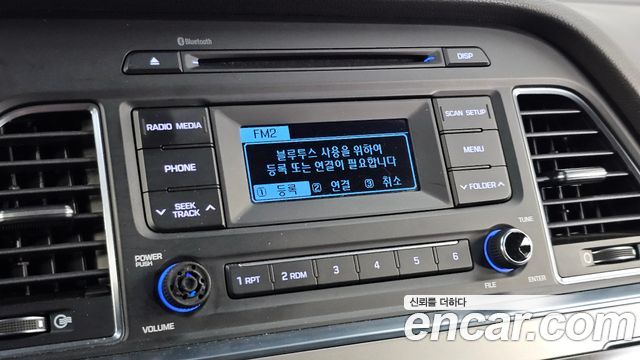 Hyundai Sonata (LF) 2.0 Smart 2015 — фото 19