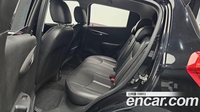 Chevrolet Spark Premier 2019 — фото 12