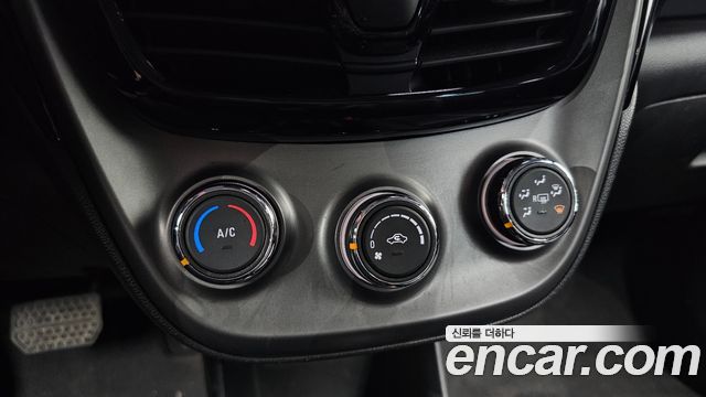 Chevrolet Spark Premier 2019 — фото 17