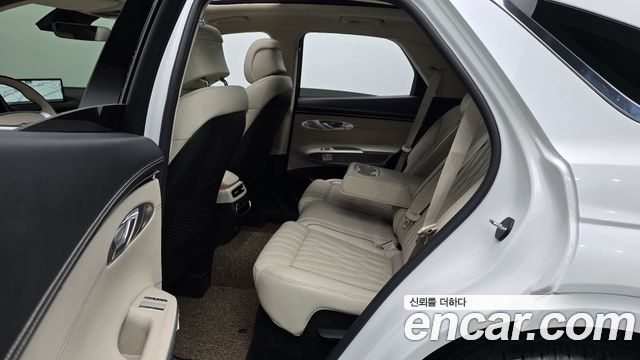 Genesis GV70 2.5T Gasoline AWD 2024 — фото 11