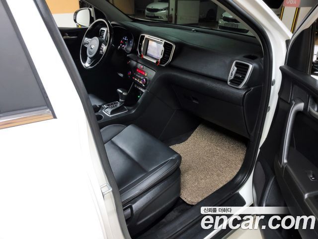 Kia Sportage (IV) Diesel 1.7 2wd Noblesse 2018 — фото 15