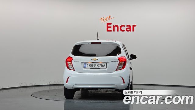 Chevrolet Spark Premier 2022 — фото 4