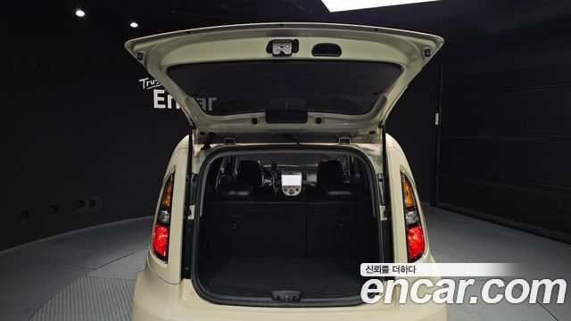 Kia Soul 1.6 2U Safety 2011 — фото 20