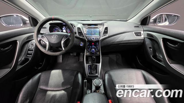 Hyundai Avante 1.6 GDi Modern Standard 2014 — фото 7