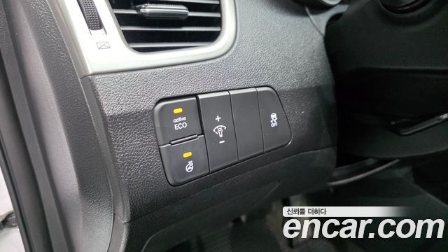 Hyundai Avante 1.6 GDi Modern Standard 2014 — фото 12