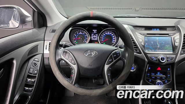 Hyundai Avante 1.6 GDi Modern Standard 2014 — фото 13