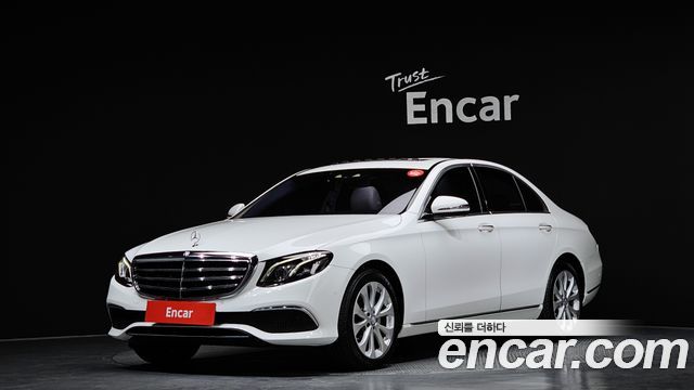 Mercedes-Benz E-Class (W213) E220d Exclusive