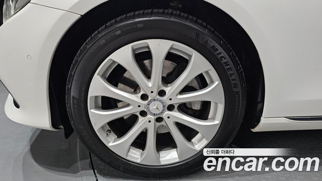 Mercedes-Benz E-Class (W213) E220d Exclusive 2017 — фото 5