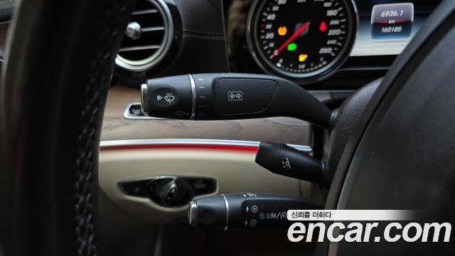 Mercedes-Benz E-Class (W213) E220d Exclusive 2017 — фото 18