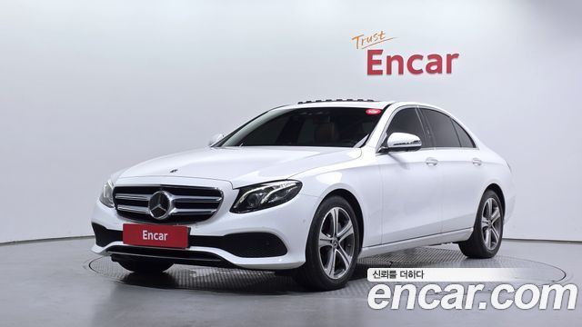 Mercedes-Benz E-Class (W213) E300 Avantgarde 2020 — фото 1