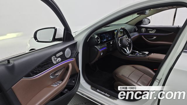 Mercedes-Benz E-Class (W213) E300 Avantgarde 2020 — фото 10